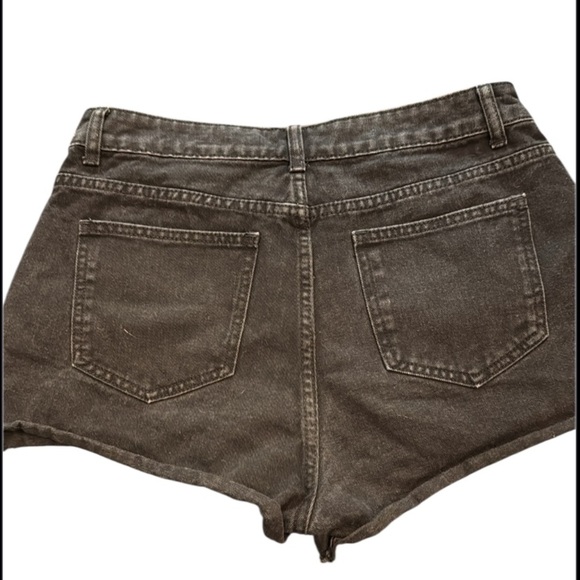 🟡 Black Denim Women's Shorts Size Large - Picture 2 of 6